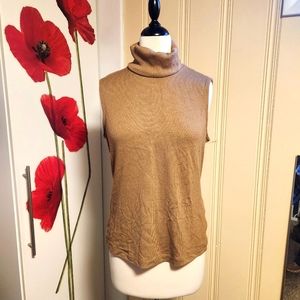 Banana Republic sleeveless turtle neck